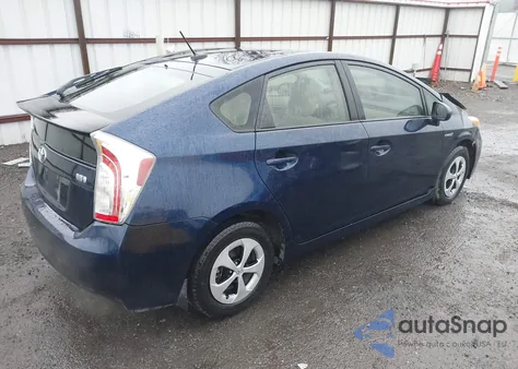 2012 Toyota Prius Three из США, поврежденный, VIN JTDKN3DU7C1559004